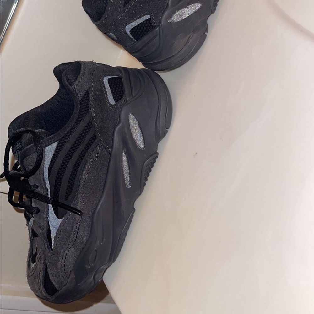 COPY - AUTHENTIC 700 VATANA YEEZY BOOST TODDLER 8C BRAND NEW